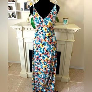 Guess soft maxi with slit flowers dress